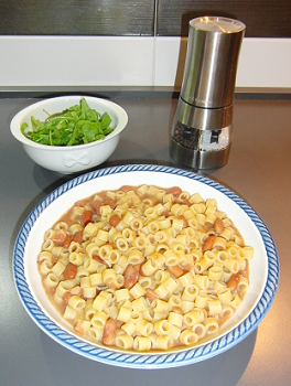 Pasta e fagioli con la rucola