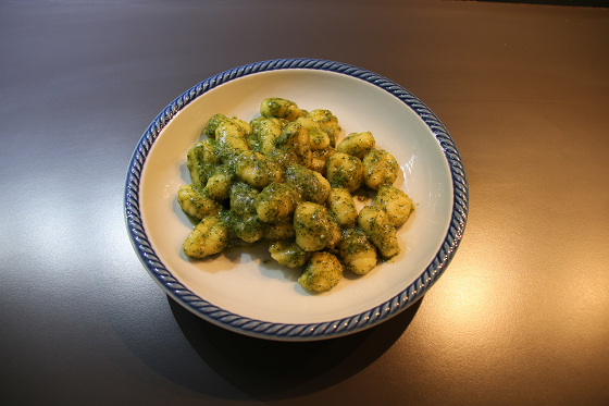 Gnocchi al pesto