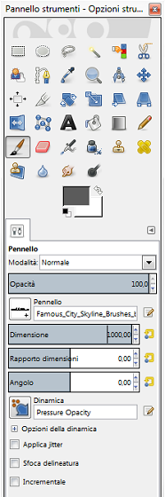Regoliamo il pennello nella barra degli strumenti