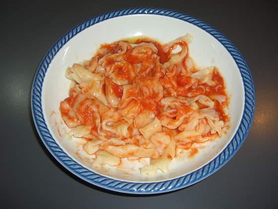 Pasta al sugo di pomodoro