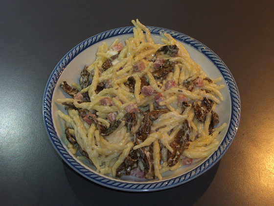 Trofie con radicchio di Treviso e prosciutto cotto