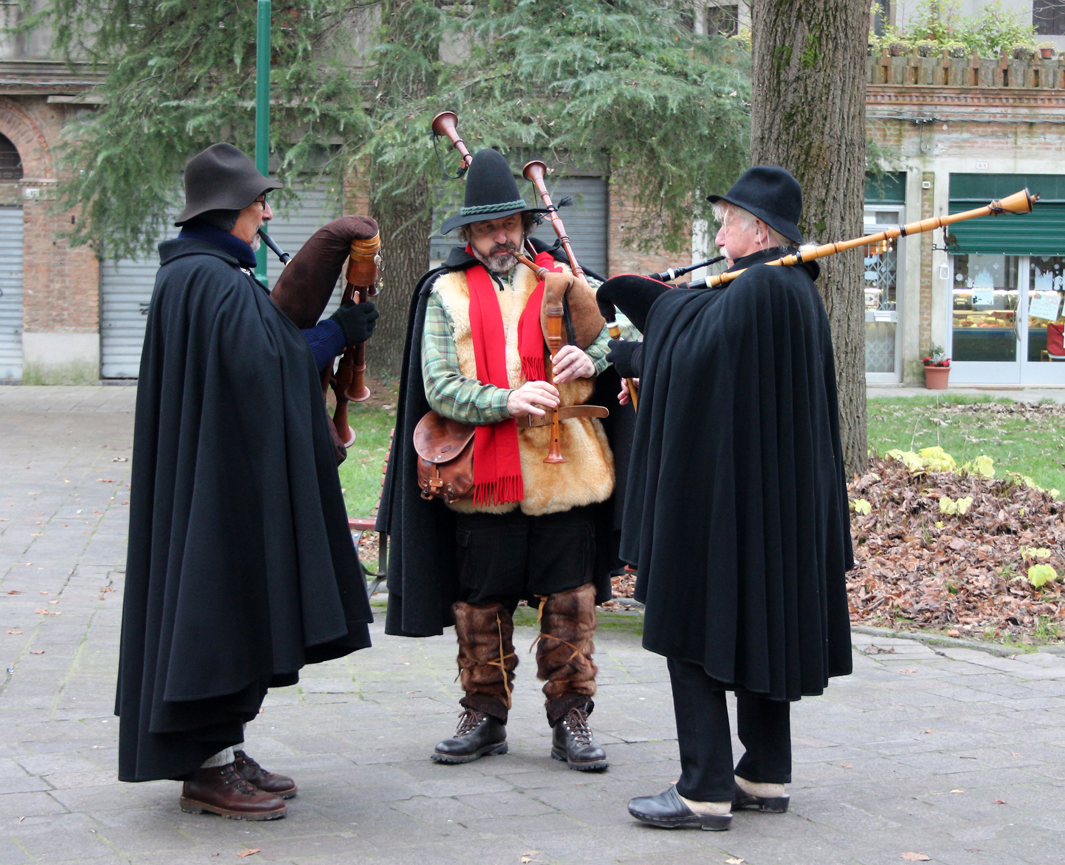 Zampognari Veneti in Campo Stringari