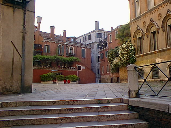 Campo dei morti nei pressi della chiesa di Santo Stefano a Venezia